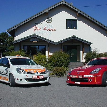 Hotel Pit Lane "Home Of Motorsport" Nürburg Exterior foto